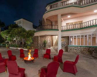 Velvet County Resort - Lonavala
