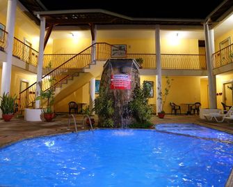 Marlim Porto Hotel - Porto Seguro - Piscina