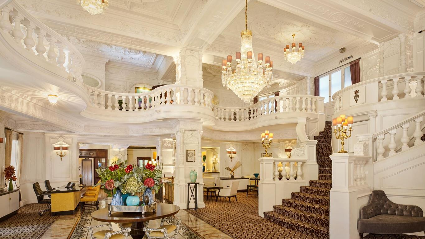 St. Ermin's Hotel, Autograph Collection