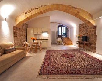 Malandrì - Altamura - Living room