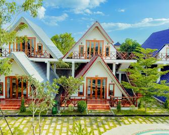 Zodiac Bungalows - Kampot - Gebäude