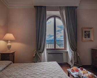 Hotel Relais Ducale - Gubbio - Bedroom