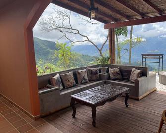 Coffee Farm Retreat - Fredonia - Balcón