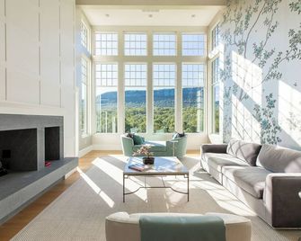 Greycliff: Mohonk Preserve Getaway - New Paltz - Вітальня