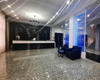 Hotel Magas - Magas - Recepción
