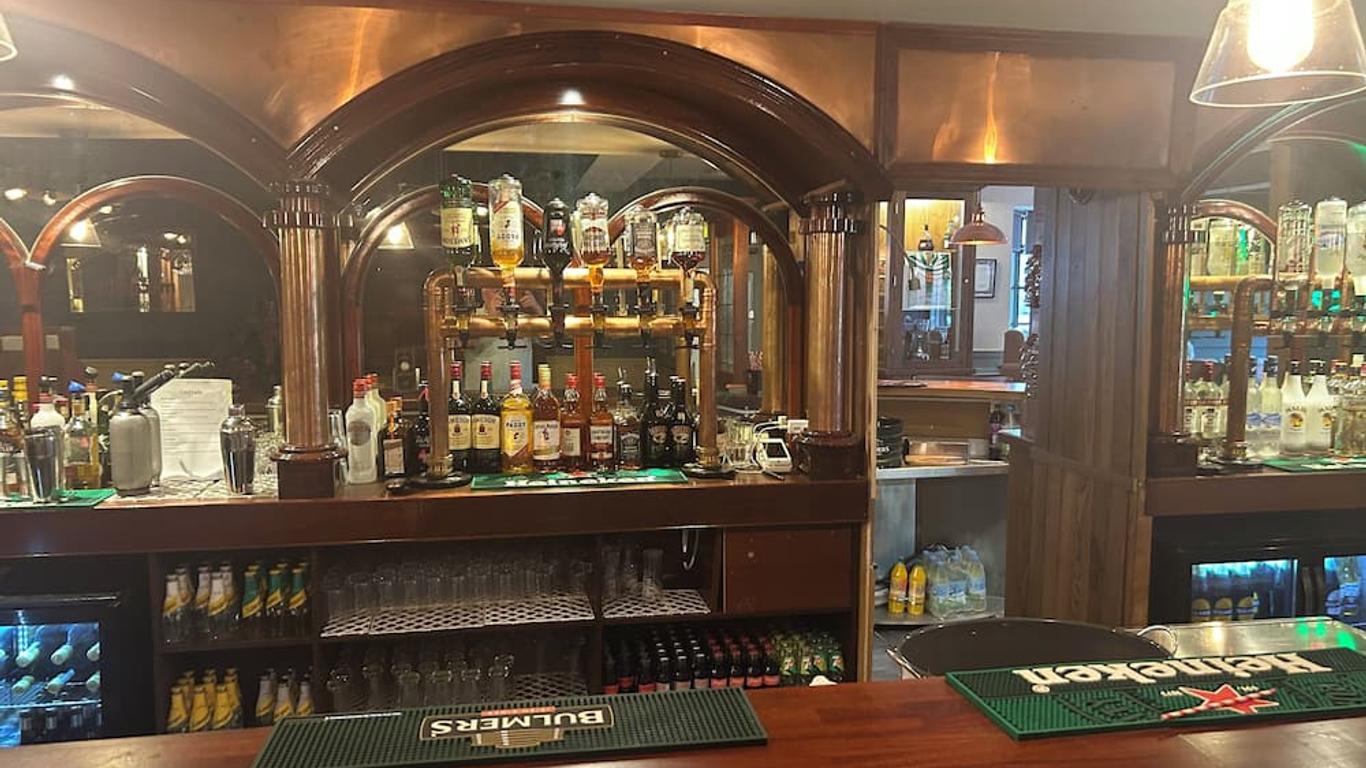 Dalys Inn
