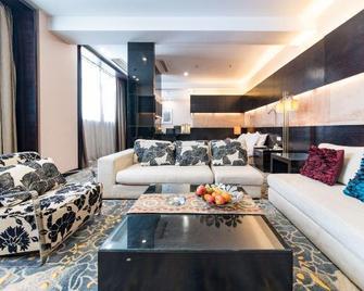 She Yang Hotel - Yancheng - Huiskamer