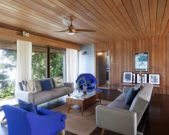 Frenchman's Cove Resort - Port Antonio - Living room