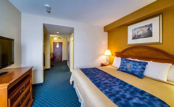 Monte Carlo Inn Markham C 102 C 1 4 8 Markham Hotel Deals