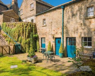 Stable Cottage Chatsworth Estate - Baslow - Patio