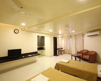 Hotel Kohinoor Square - Kolhapur - Huiskamer
