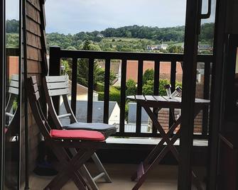 Charming 2 Room Apartment In Houlgate Close To The Sea - Houlgate - Balcony