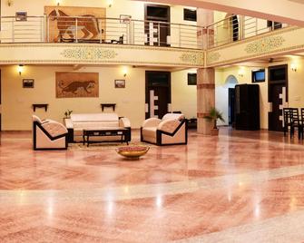 Bijainagar Fort By 1589 - Bijainagar - Lobby