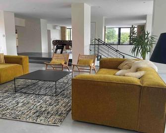 Villa Molinant, évasion en Pierres Dorées - Bagnols - Sala de estar