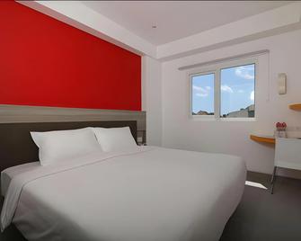 Amaris Hotel Margorejo Surabaya - Surabaya