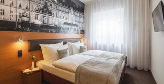 Novum Hotel Bruy - Stuttgart - Bedroom