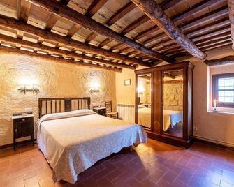 Casa Rural Moixella - Lladurs - Bedroom