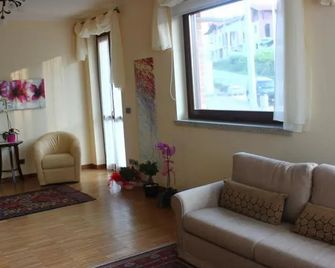 Villa Vecchio - Magliano Alfieri - Living room