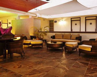 Hotel & Suites Nader - Cancún - Lounge