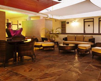 هوتل آند سويتس نادر - كانكون - ردهة