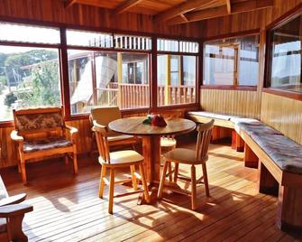Hotel El Atardecer - Monteverde - Phòng ăn