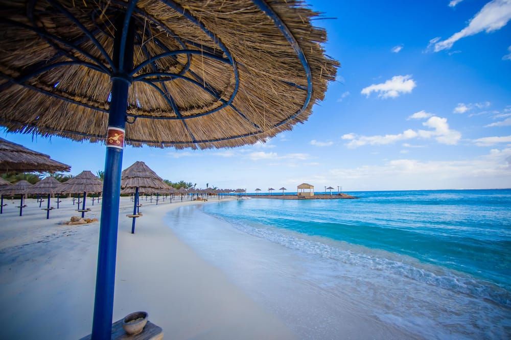 فندق كارولس بوريفاج