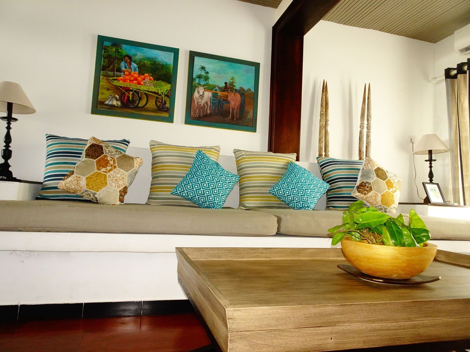 سويت لانكا - هيكادوا - غرفة معيشة