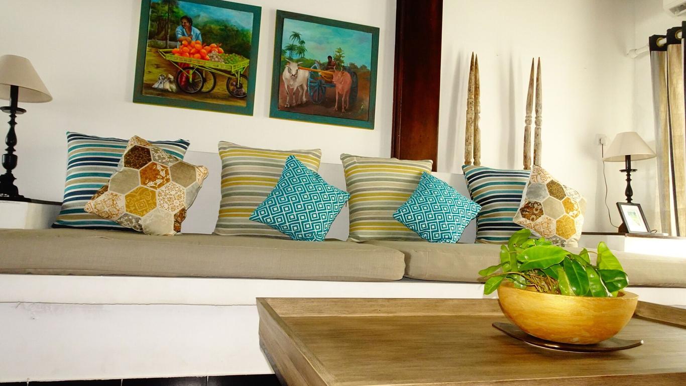 Suite Lanka