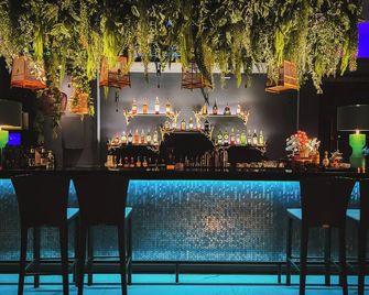 Royal Phuket City Hotel (SHA Plus+) - עיירת פוקט - בר