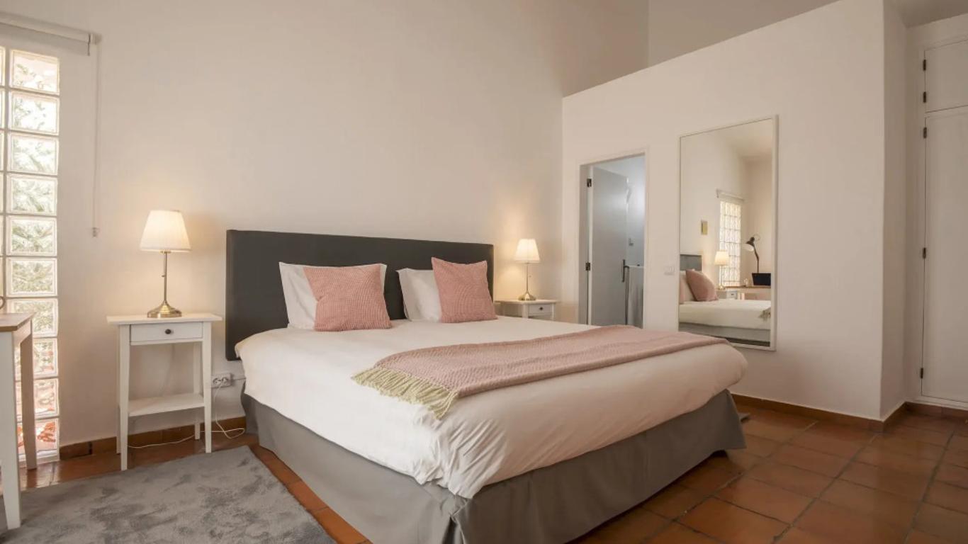 Vila Sta Teresinha Suites