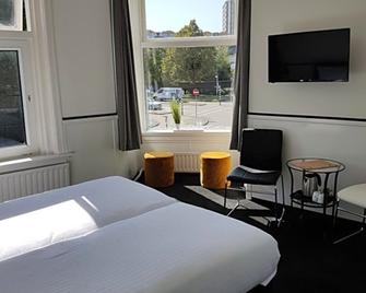 Stad & Strandhotel Elisabeth - Vlissingen - Спальня