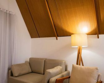 Cabana Pitomba - Viagem Inspirada - Fernando de Noronha - Living room
