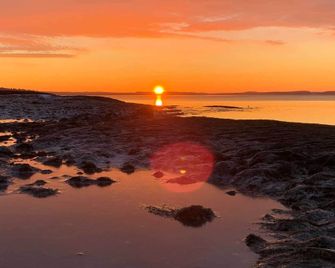 Oceanfront Frenchman Bay Home Stunning View! - Ellsworth
