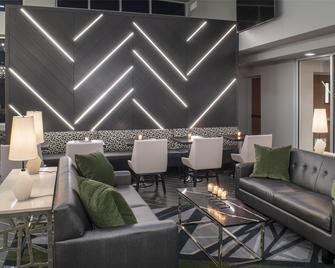 Hyatt Place East Moline/Quad Cities - East Moline - Lounge