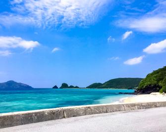 Minshuku Yadokari - Zamami - Plage
