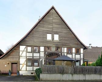 Cozy Apartment in Löwensen Lower Saxony with Private Terrace - Bad Pyrmont - Building