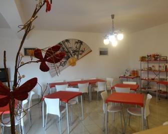 B&B Emmanuel - Reggio Calabria - Restoran