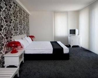 Hotel Studio - Veliko Tarnovo - Bedroom