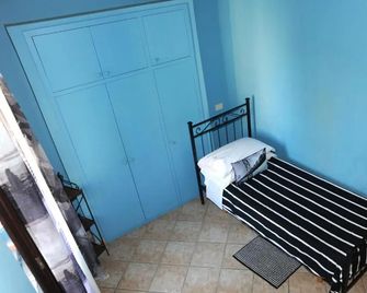 A Casa di Anna - Cerveteri - Schlafzimmer
