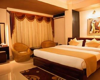 Hotel Seb Tower - Dimāpur - Bedroom