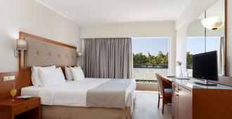 Best Western Plus Hotel Plaza - רודוס (עיר) - חדר שינה