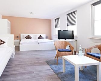 Altstadthotel Fürth - Fürth - Bedroom