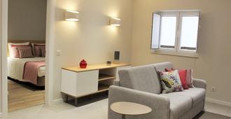 Cardeal Suites & Apartments - Faro - Sala de estar