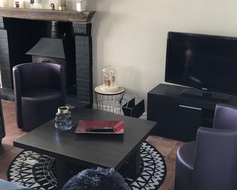 Gîte Pur-Sang (domaine de la Marchandaie) - 3 stars - Segré-en-Anjou-Bleu - Huiskamer