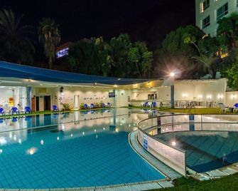 Royal Plaza Hotel - Tiberíades - Piscina