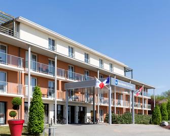 Best Western Park Hotel Geneve-Thoiry - Thoiry - Building