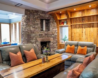Delphi Resort - Leenaun - Living room