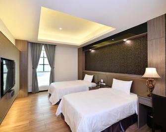 Chuan Cheng Castle Hotel - Magong City - Bedroom