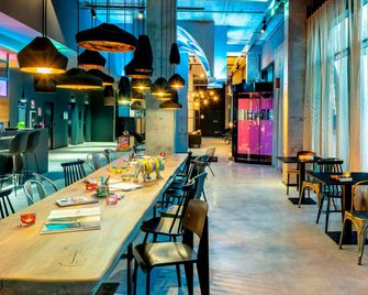 Moxy Milan Linate Airport - Segrate - Restaurante