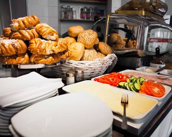 City Backpackers Hostel - Stockholm - Buffet